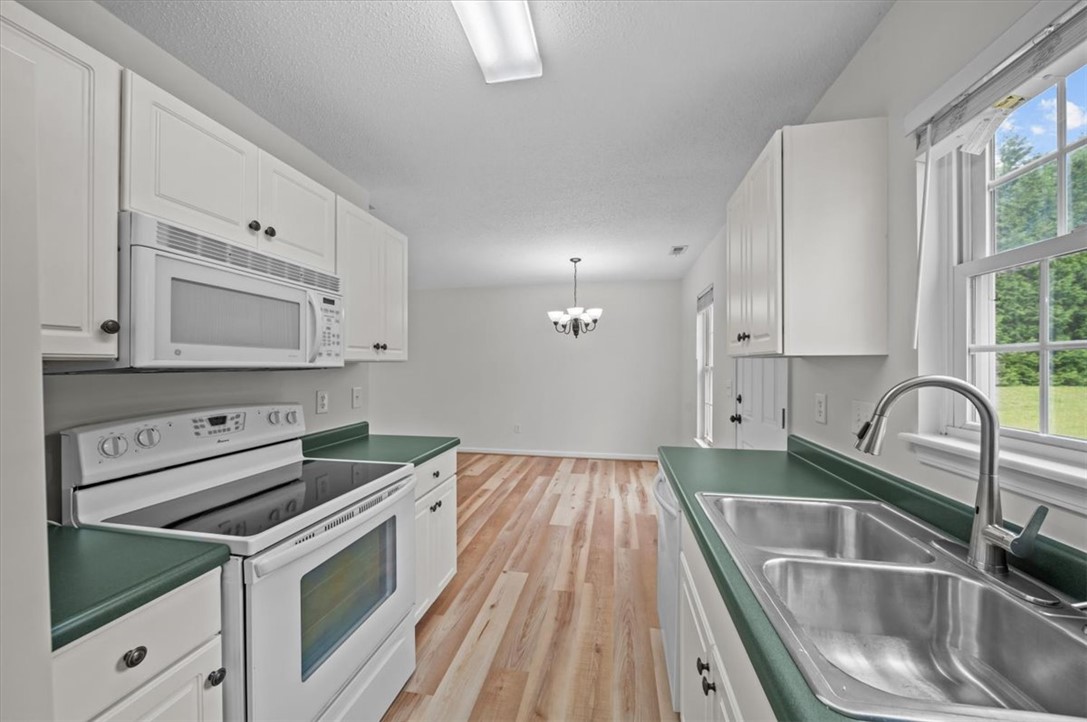 203 Quintana Circle