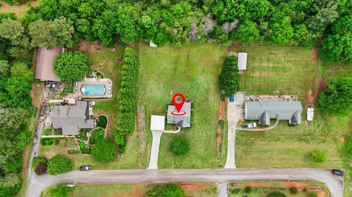 203 Quintana Circle