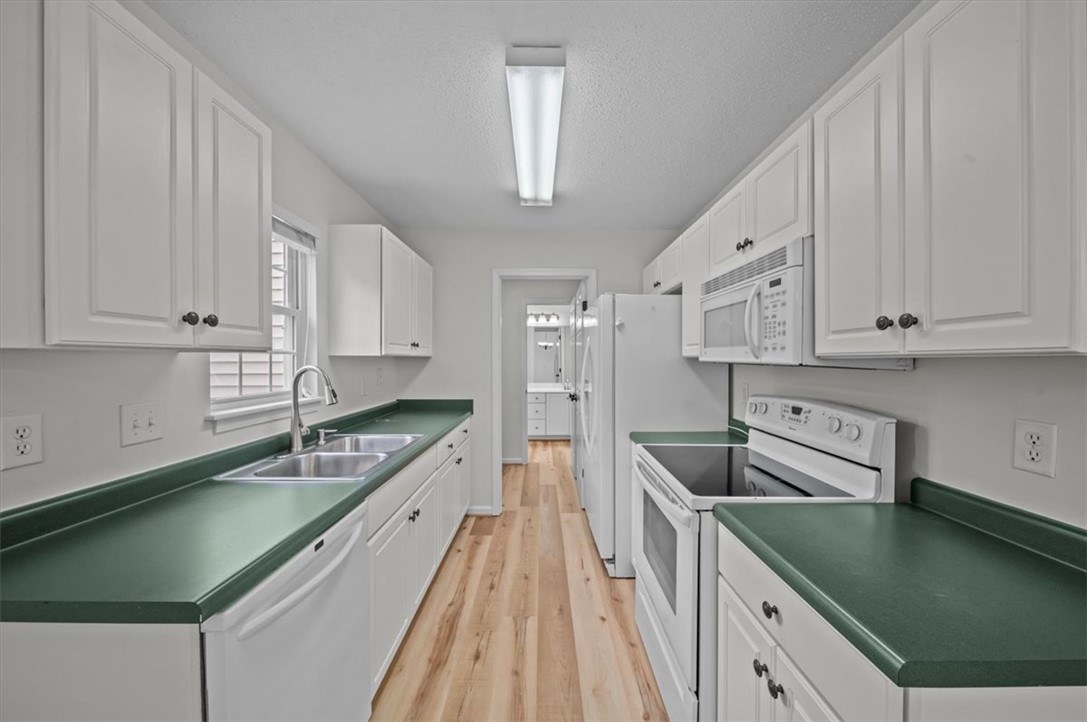 203 Quintana Circle