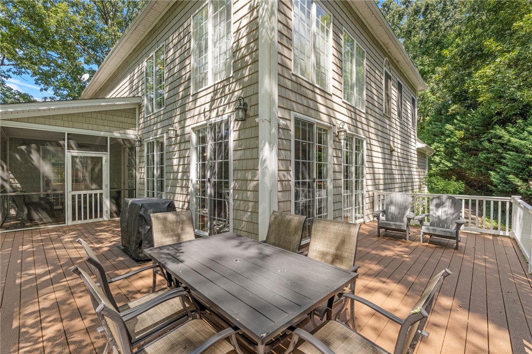 1011 Arrowhead Point Road