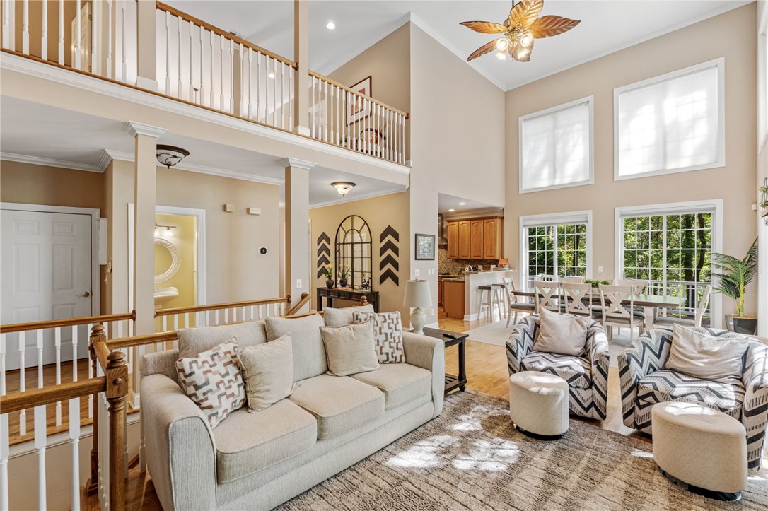 1011 Arrowhead Point Road