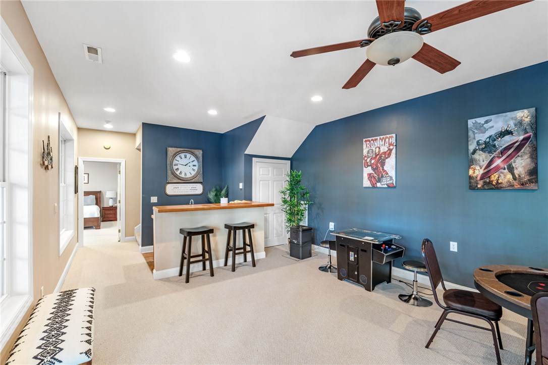 1011 Arrowhead Point Road