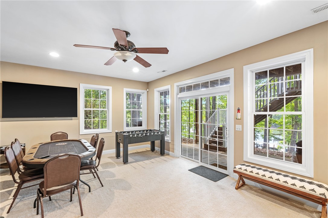 1011 Arrowhead Point Road