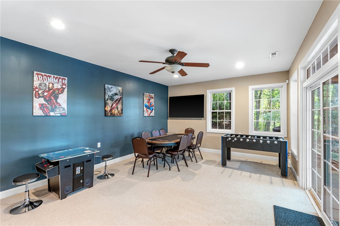 1011 Arrowhead Point Road