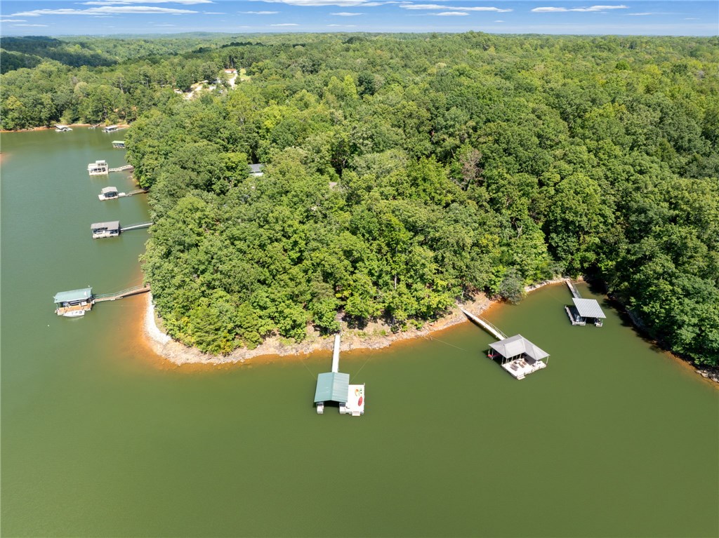 1011 Arrowhead Point Road