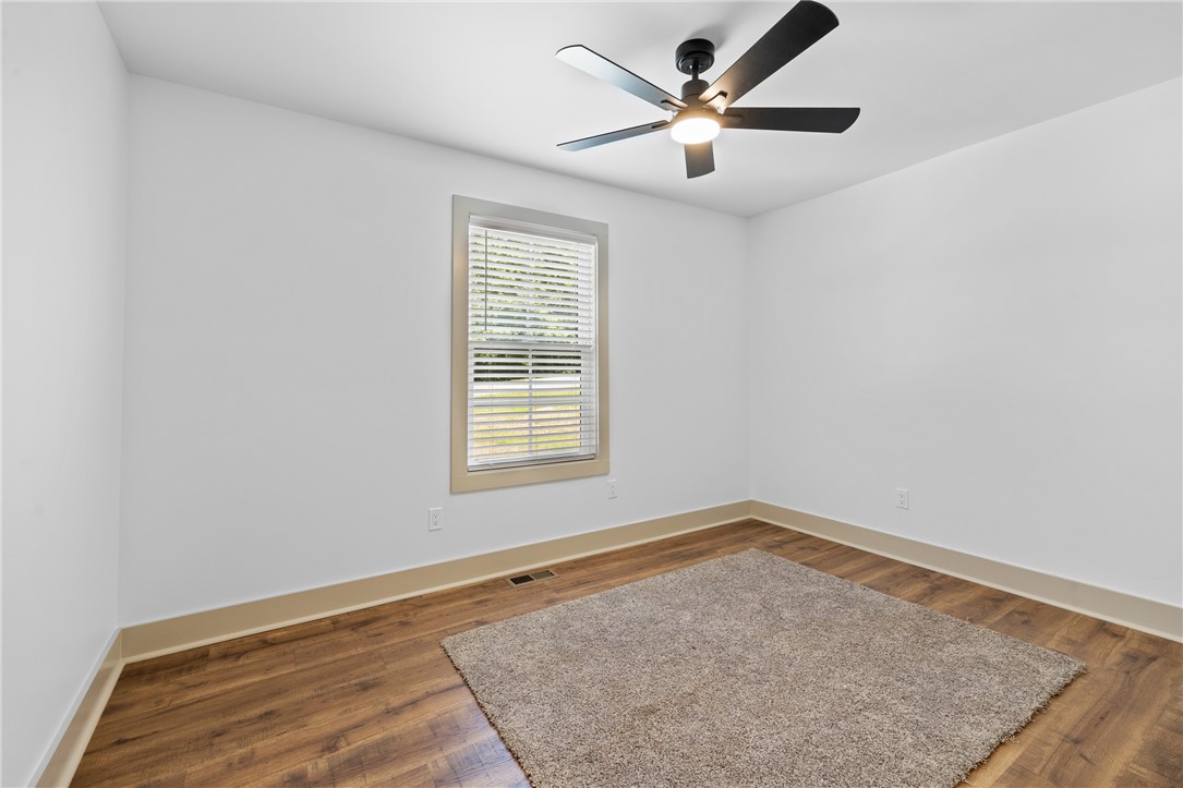 698 Pickett Post Road