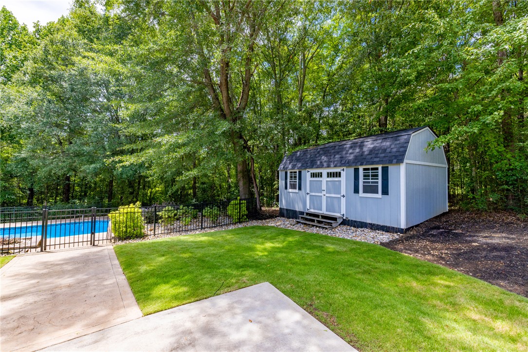 404 S Old Mill Road