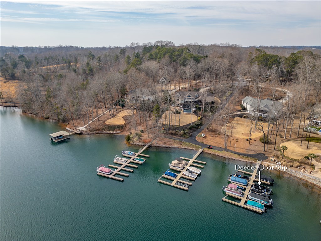113 South Oak Pointe Drive
