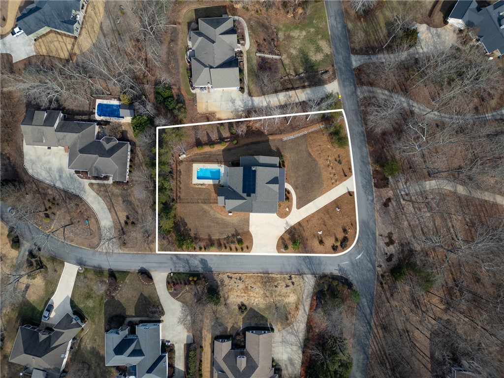 113 South Oak Pointe Drive