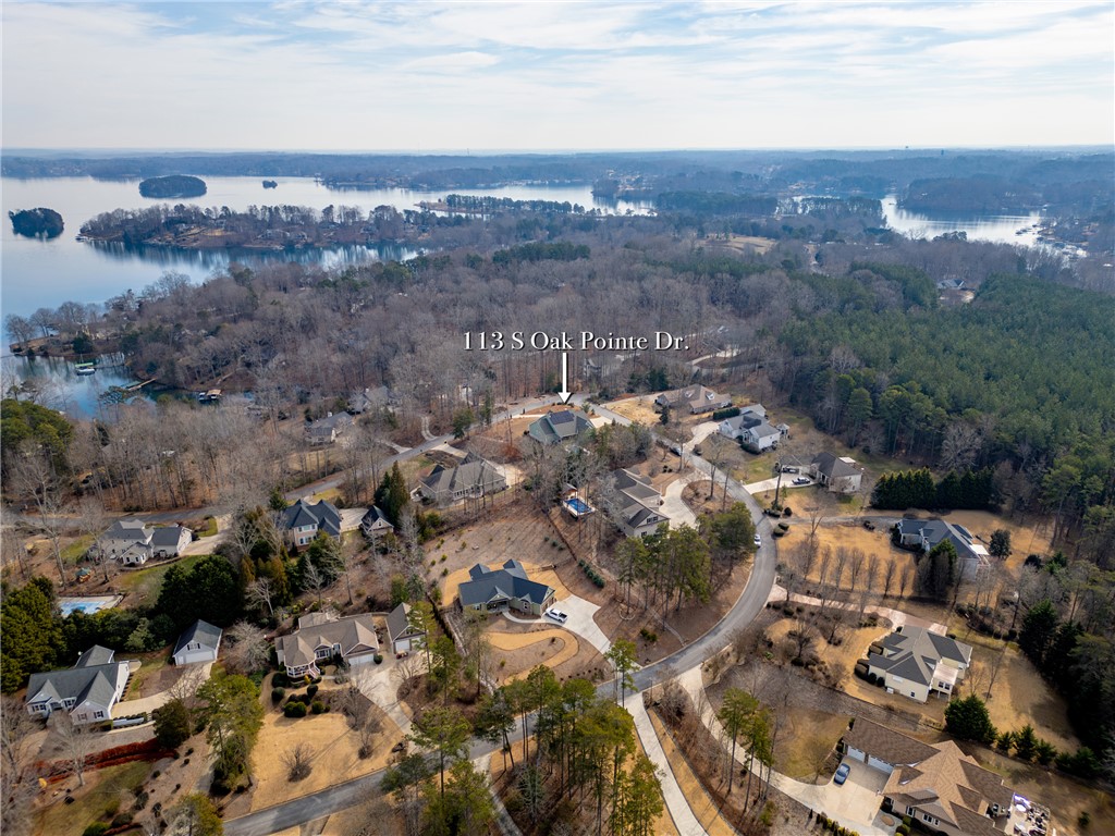 113 South Oak Pointe Drive