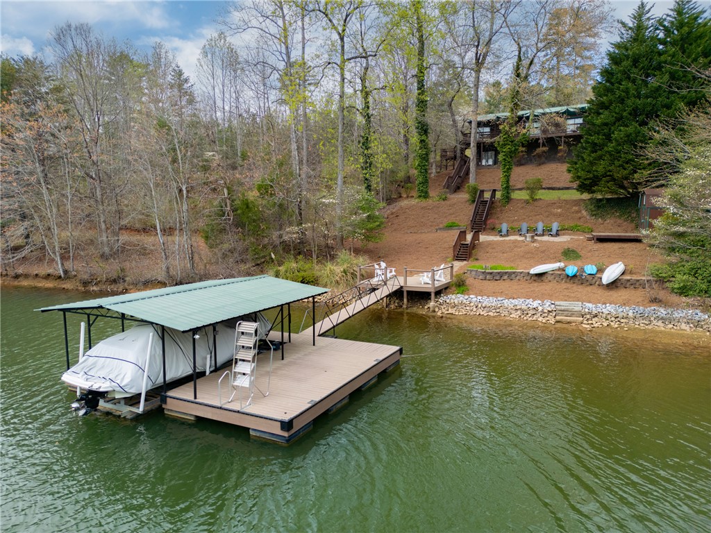 203 Little Lane