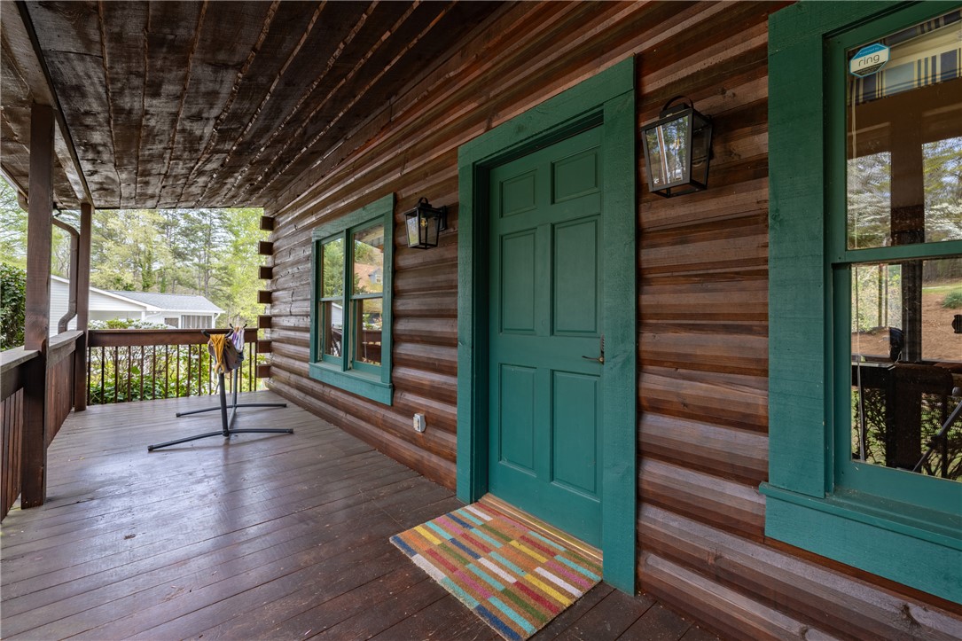 203 Little Lane