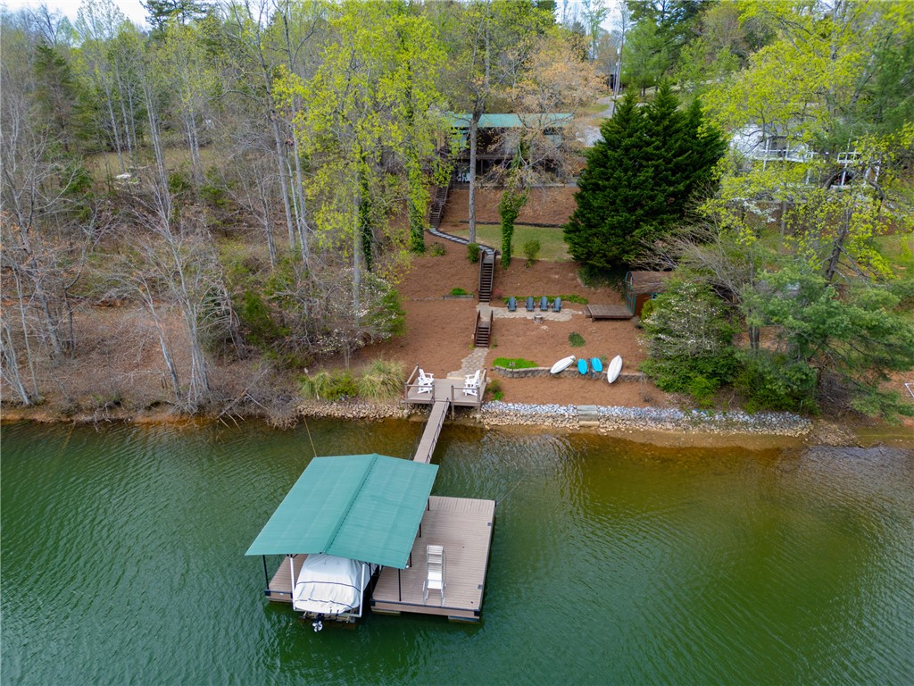 203 Little Lane