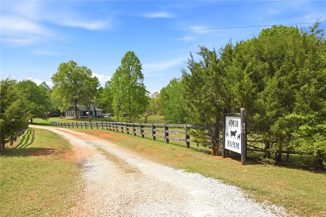199 Williams Farm Road