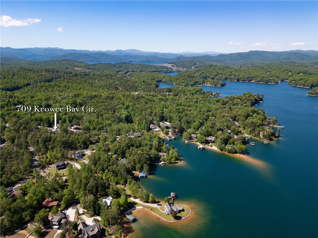 709 Keowee Bay Circle