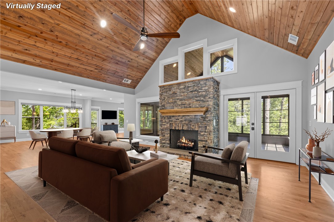 709 Keowee Bay Circle