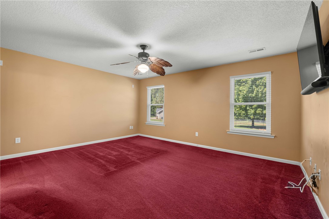 109 Cedar Glen Drive