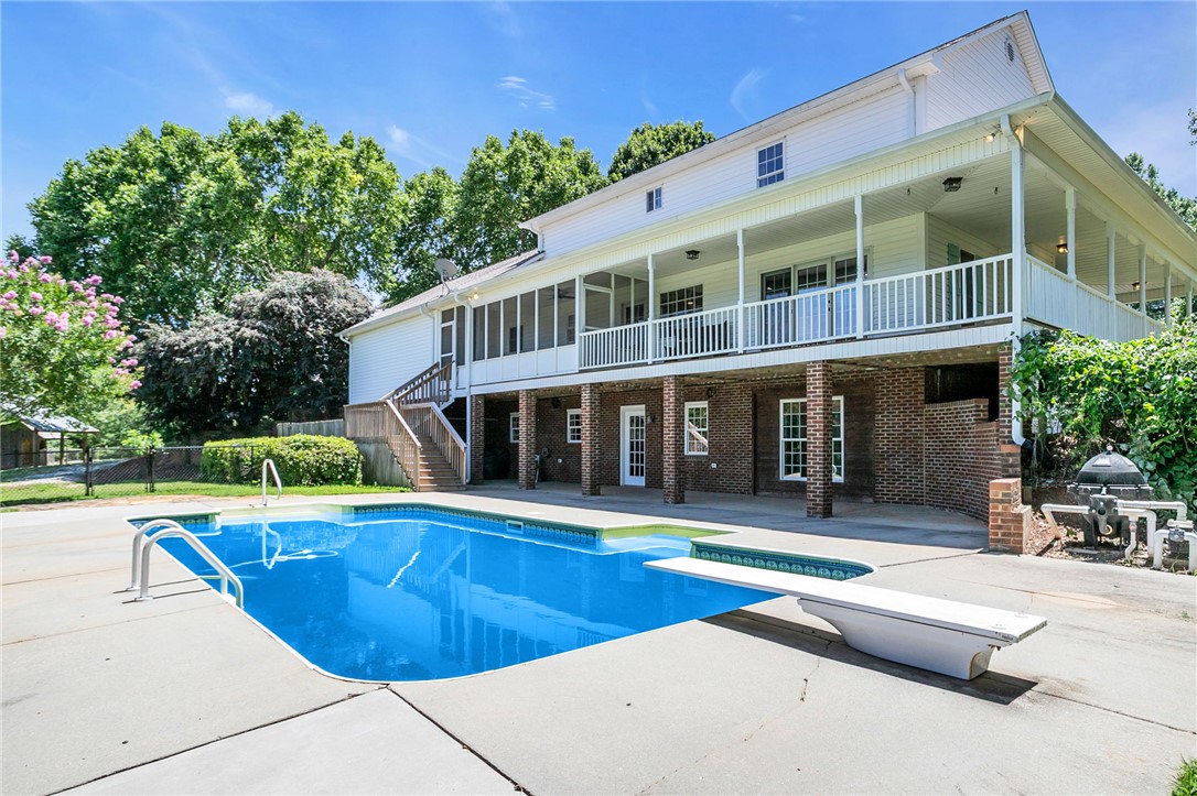 259 Winstead Road
