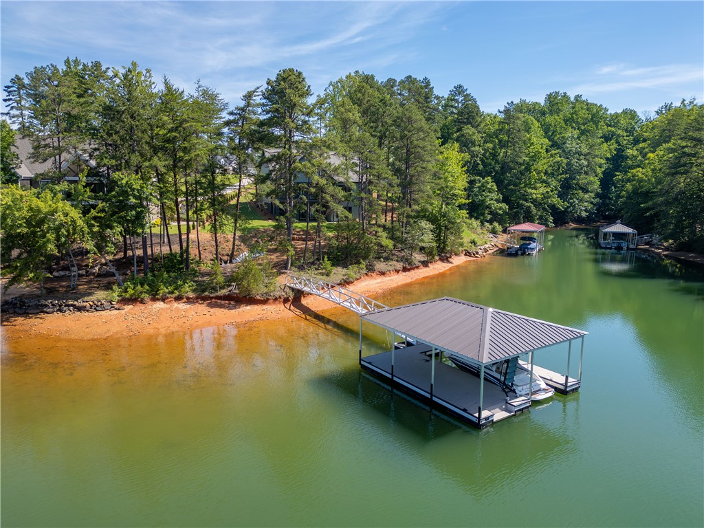 713 Bay Harbor Lane