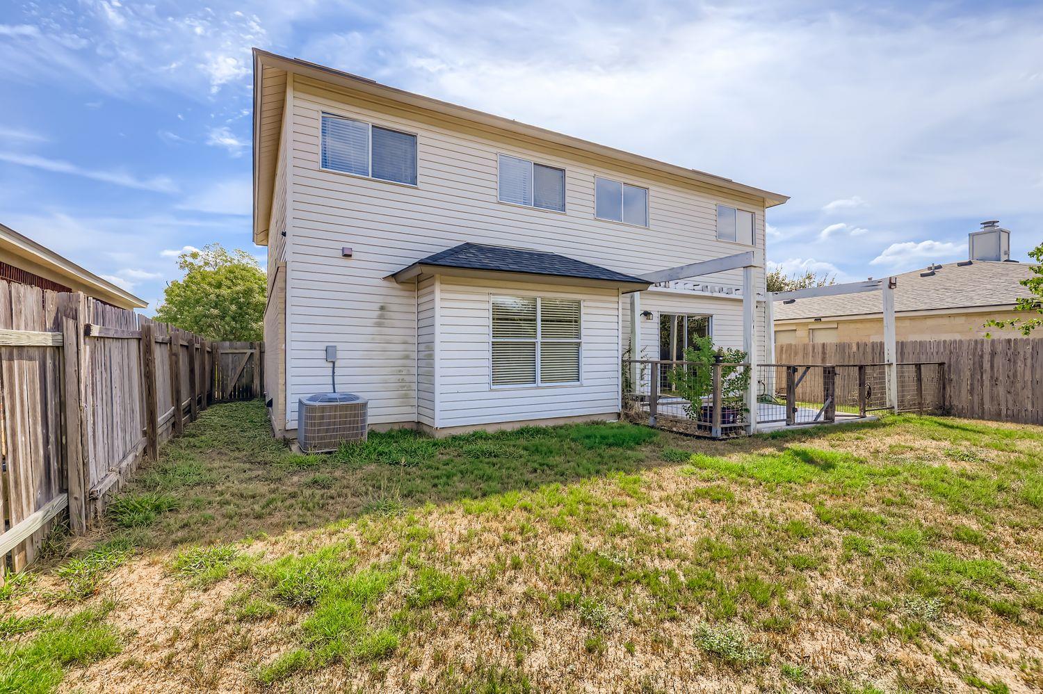 1202 Hughmont DR, Pflugerville