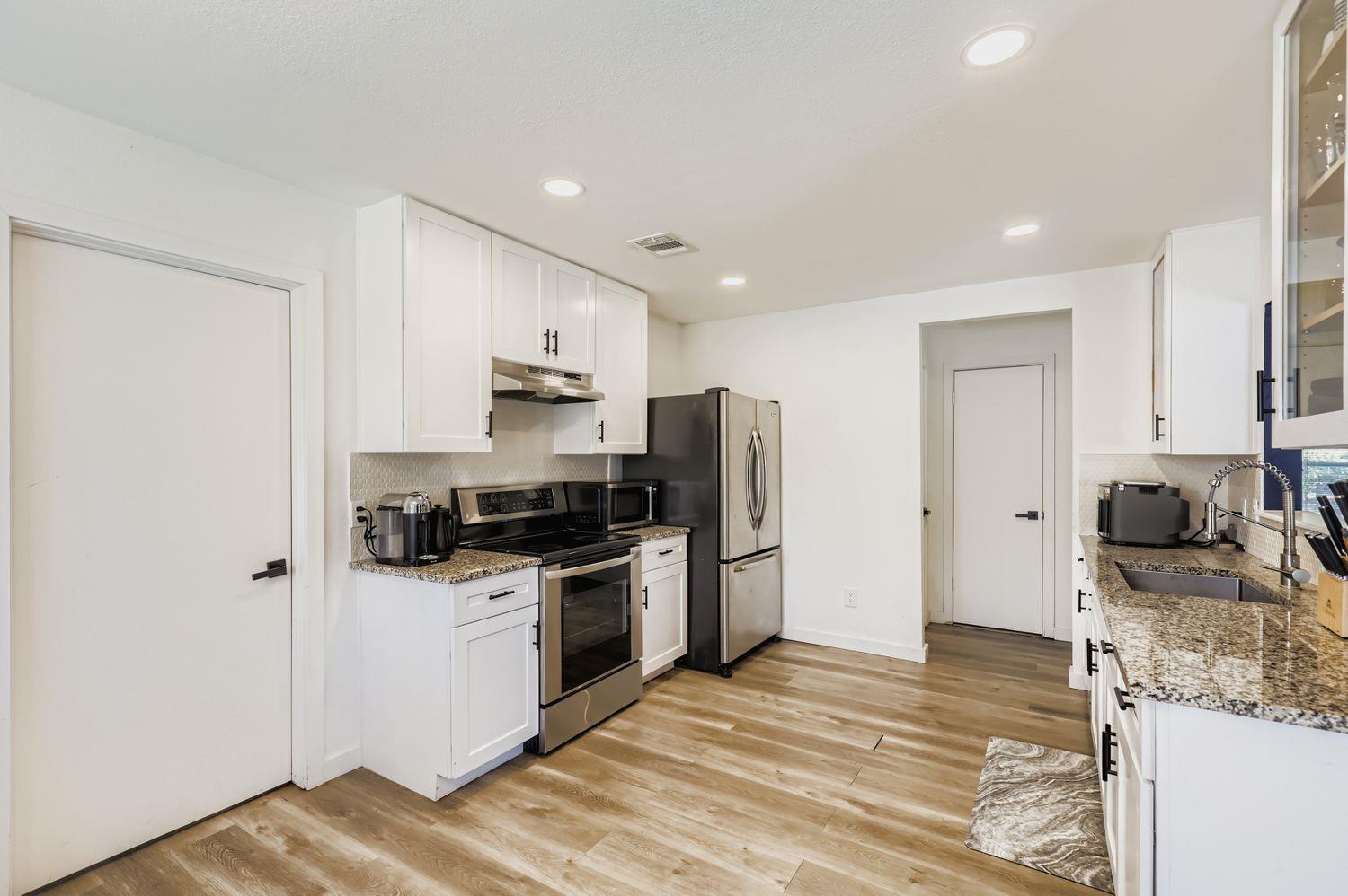 1202 Hughmont DR, Pflugerville