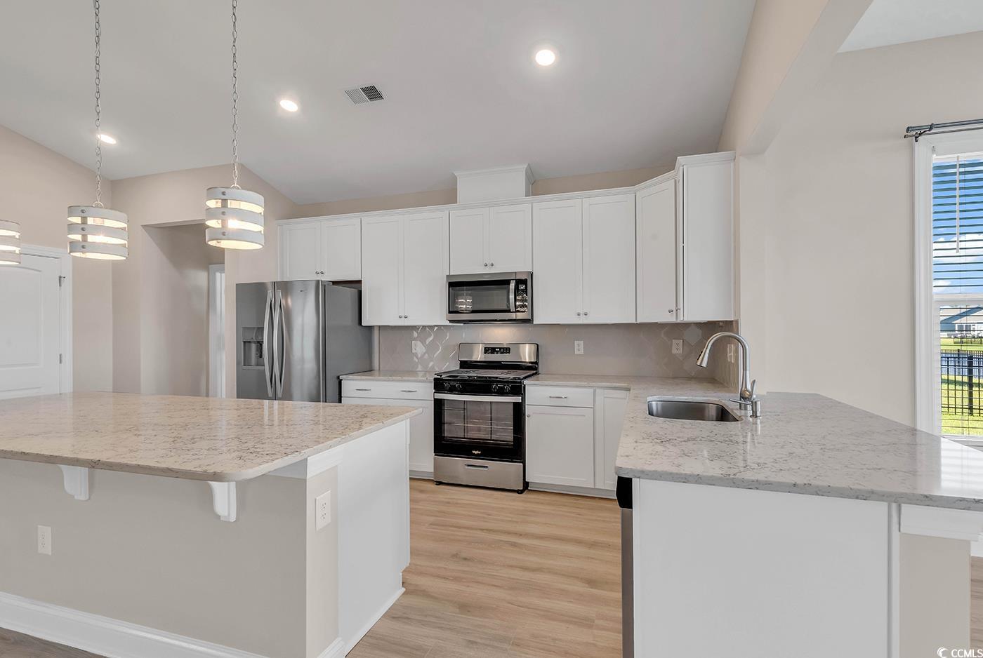659 Oyster Dr.