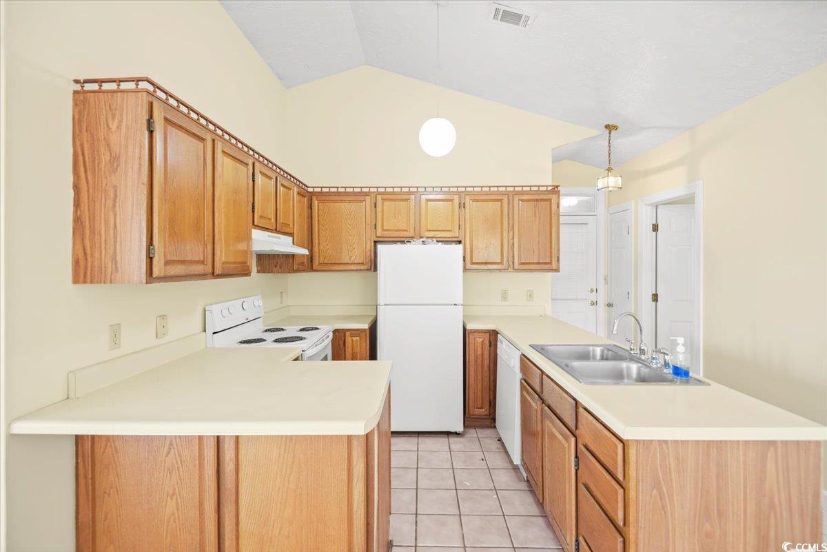 6843 Blue Heron Blvd.