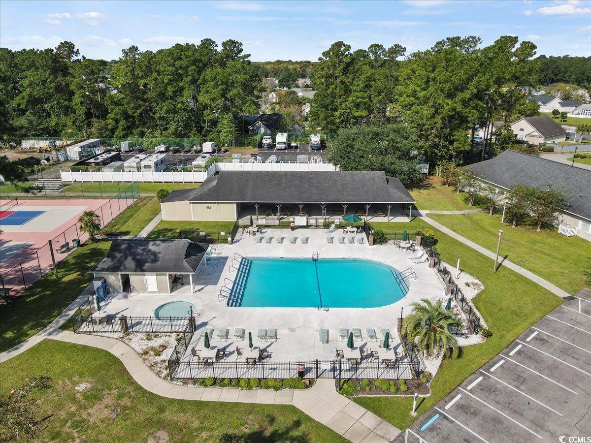 6843 Blue Heron Blvd.
