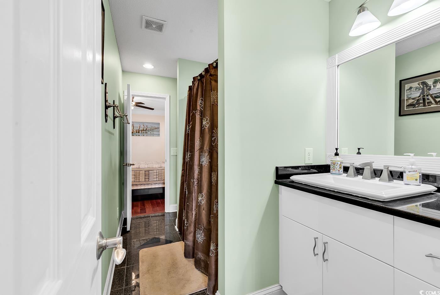 638 S Waccamaw Dr.
