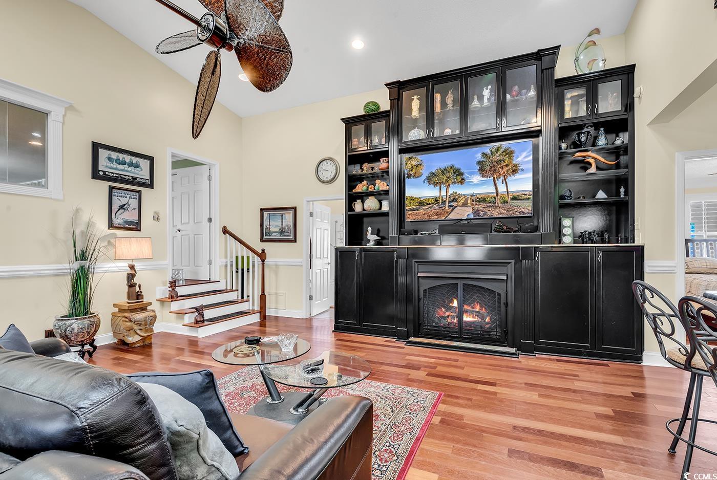 638 S Waccamaw Dr.