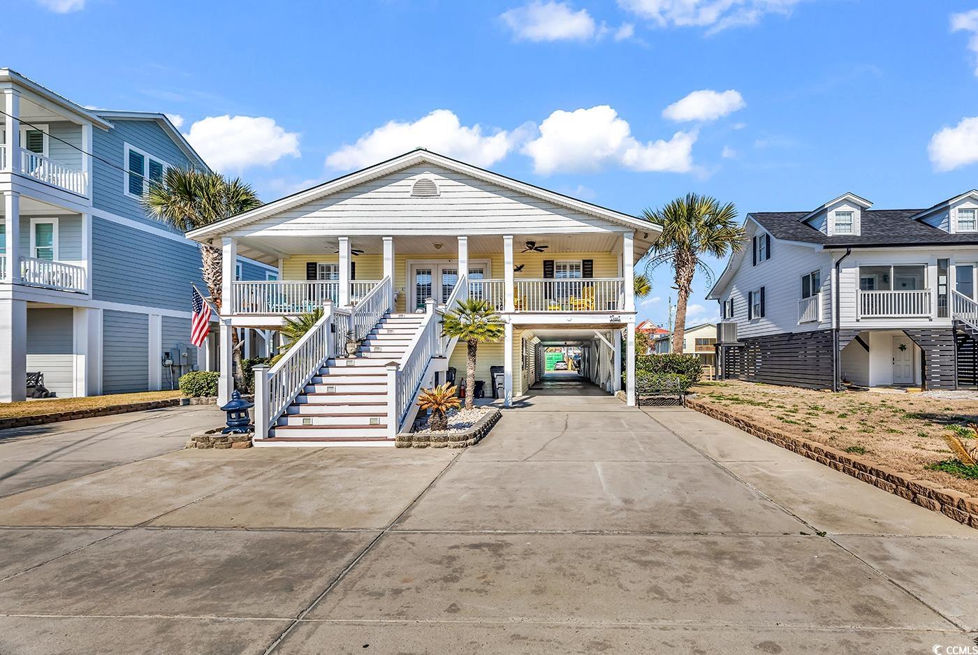 638 S Waccamaw Dr.