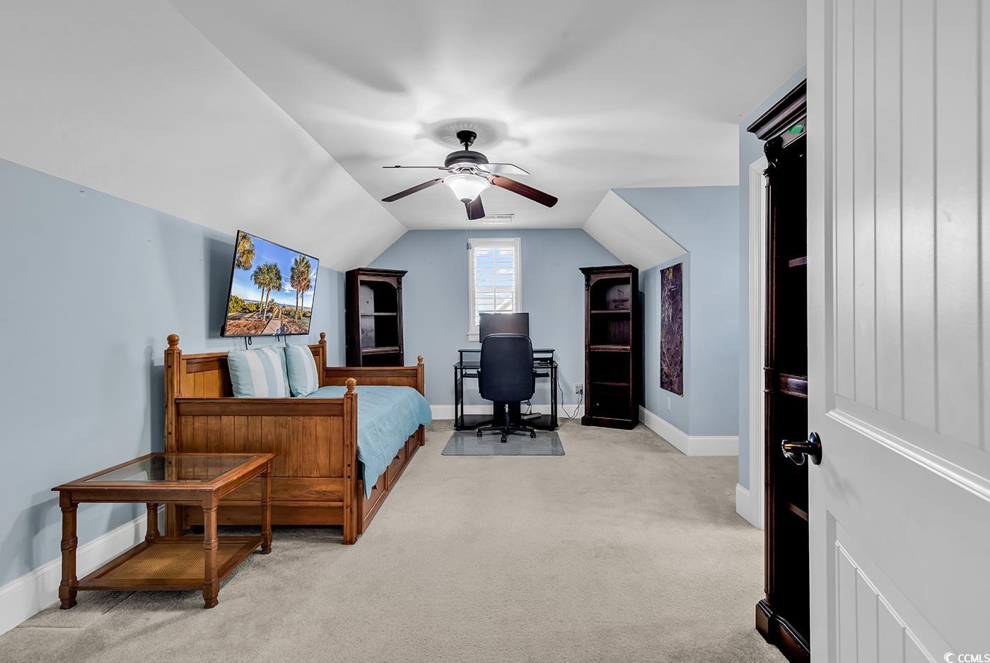 2840 McLeod Ln.