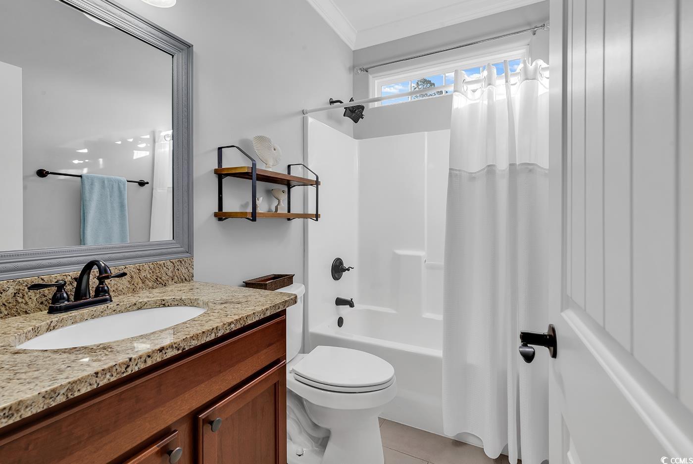 2840 McLeod Ln.
