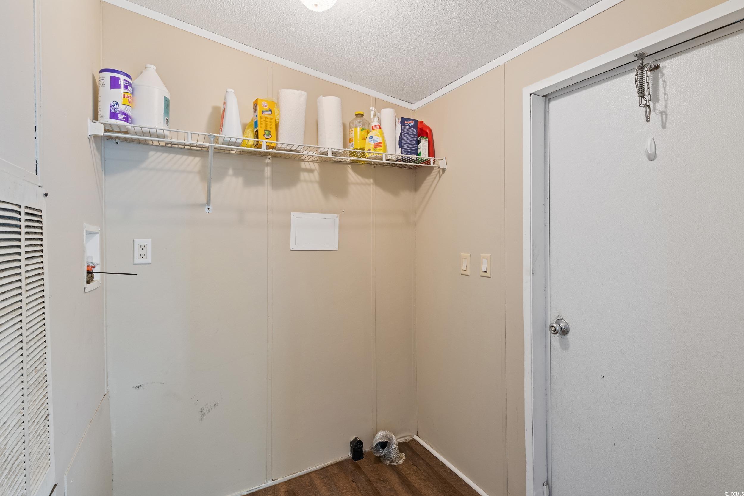 8404 Bloomwood Dr.
