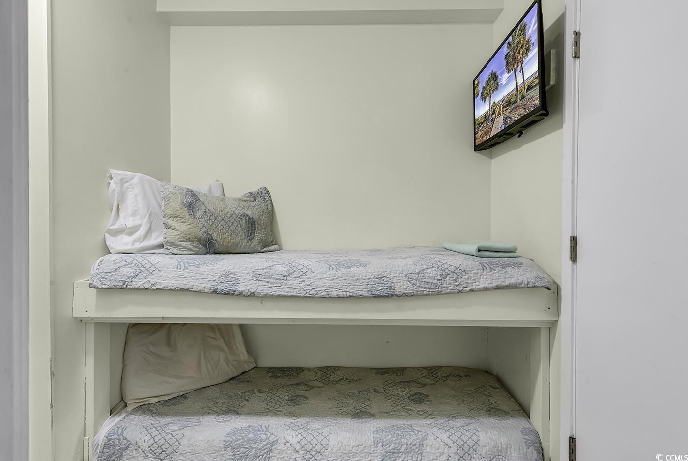 5905 South Kings Hwy. Unit: 433