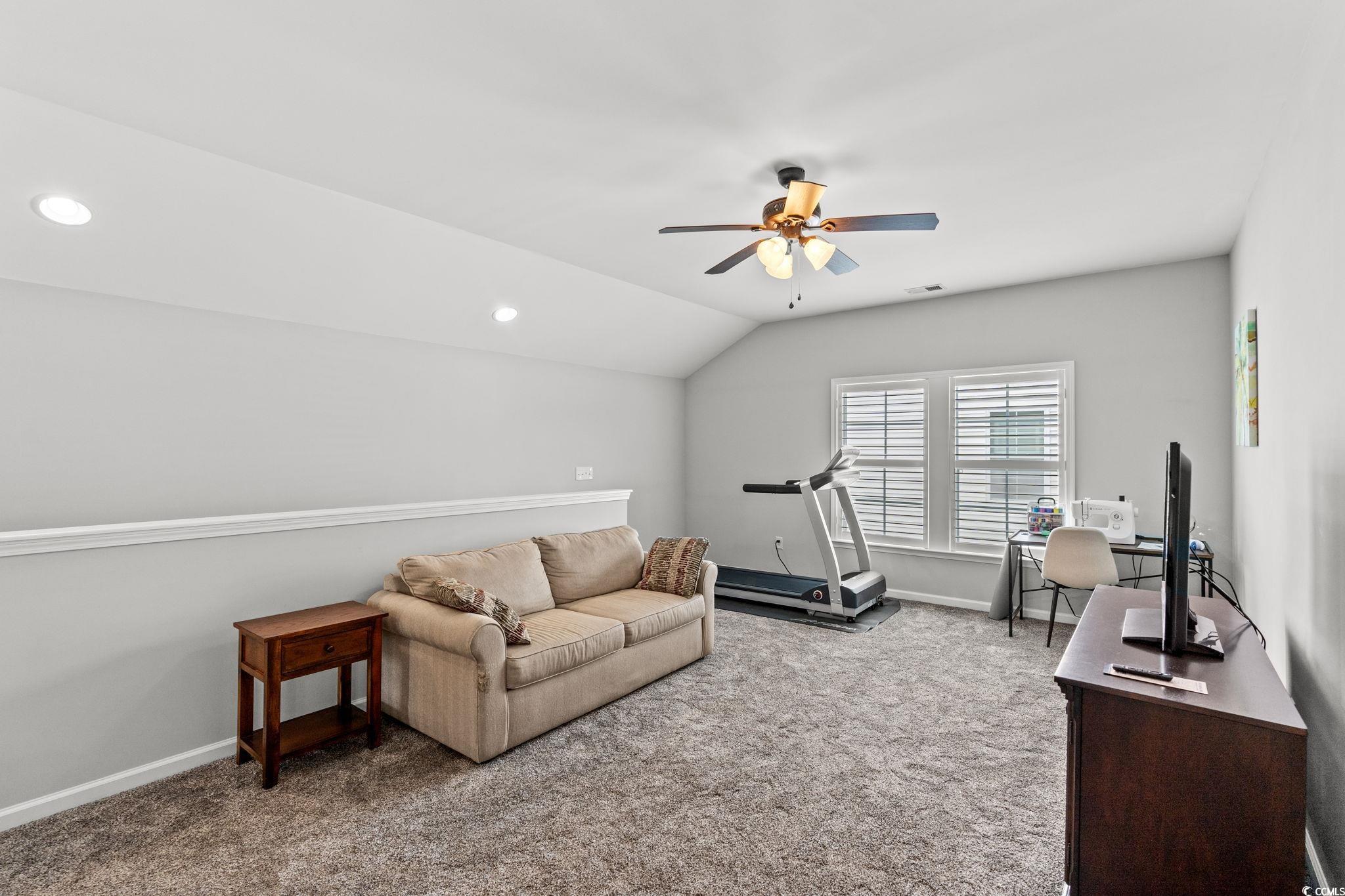 802 Devon Estate Ave.