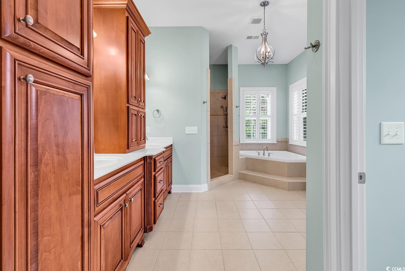 7029 Byrnes Ln.
