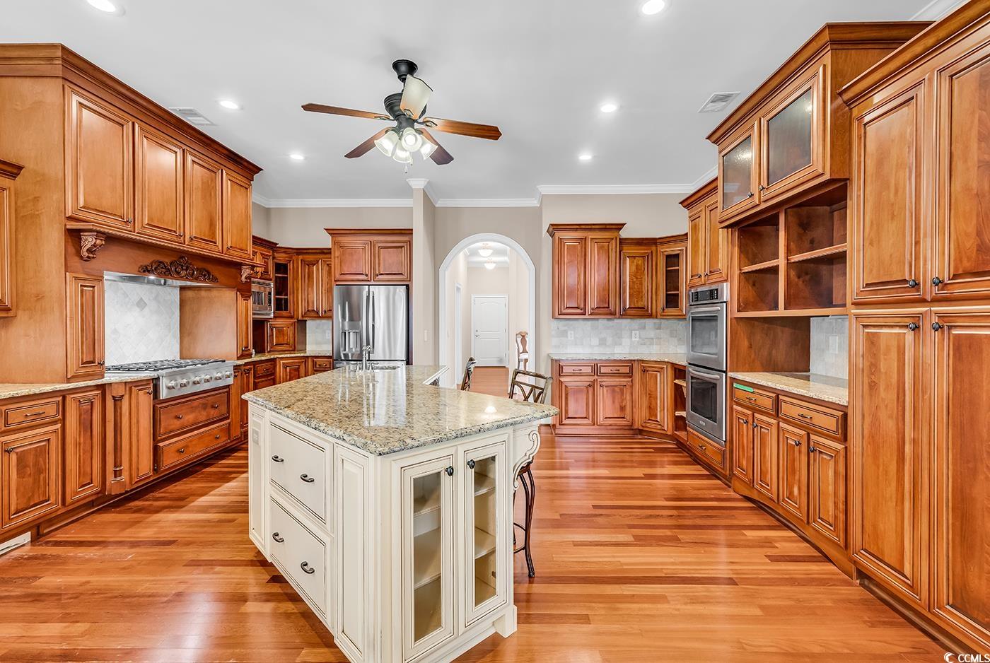 7029 Byrnes Ln.