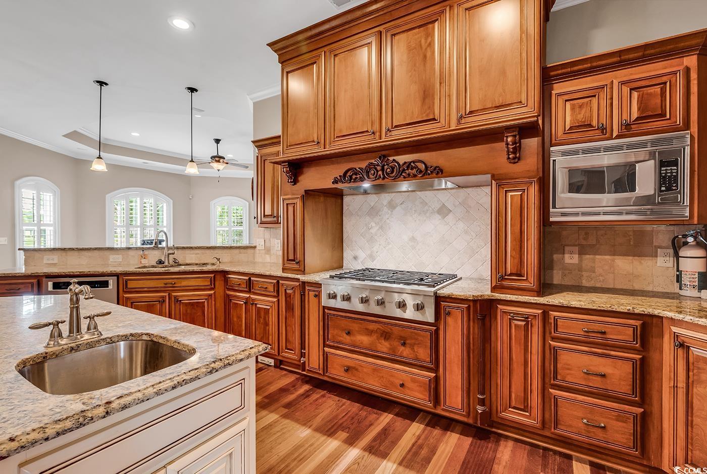 7029 Byrnes Ln.