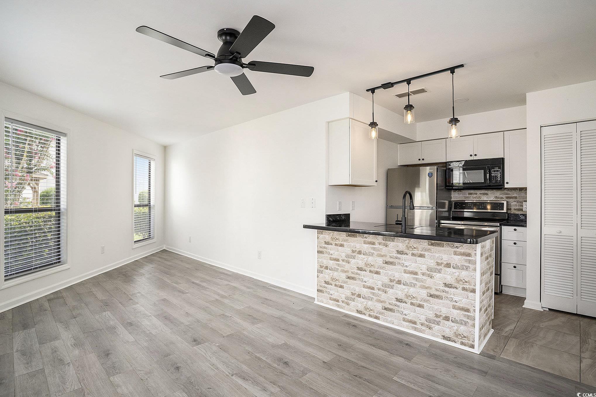 418 Tree Top Ct. Unit: C