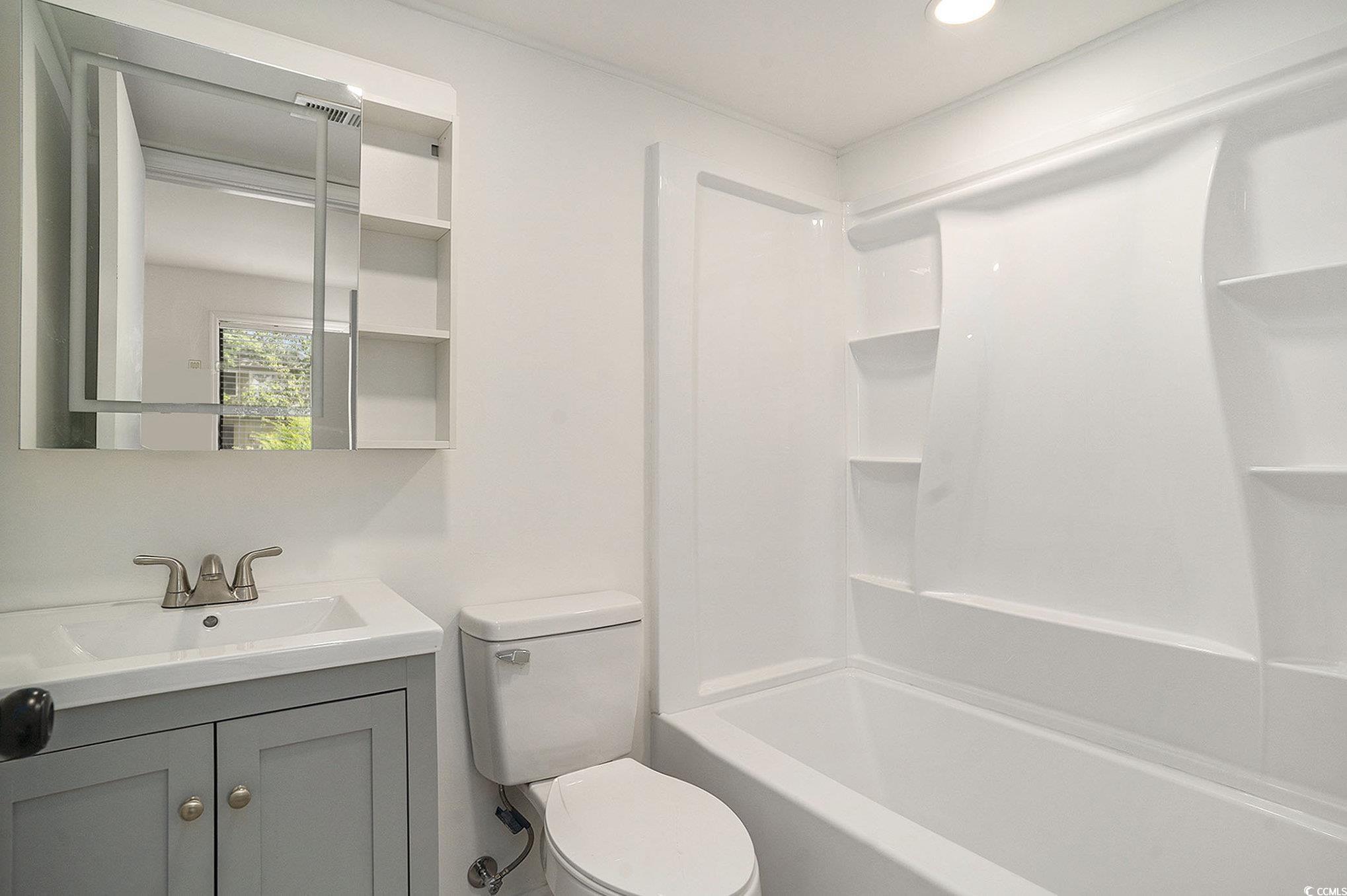 418 Tree Top Ct. Unit: C