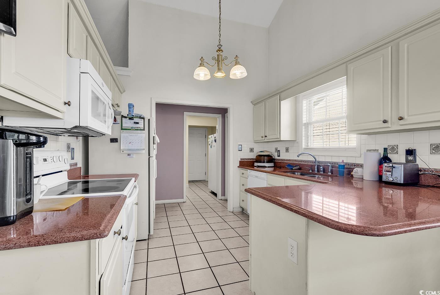 3821 Barrington Ln.
