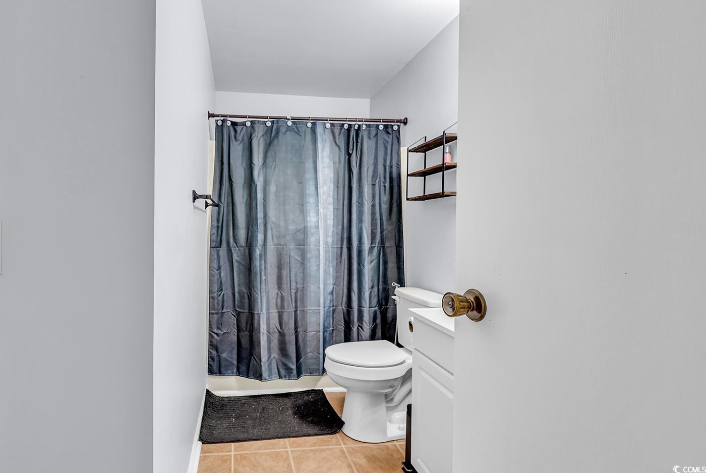 1890 Auburn Ln. Unit: 33-D