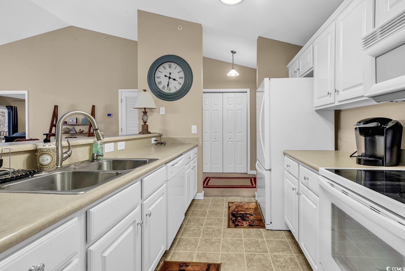 4846 Meadow Sweet Dr. Unit: 11