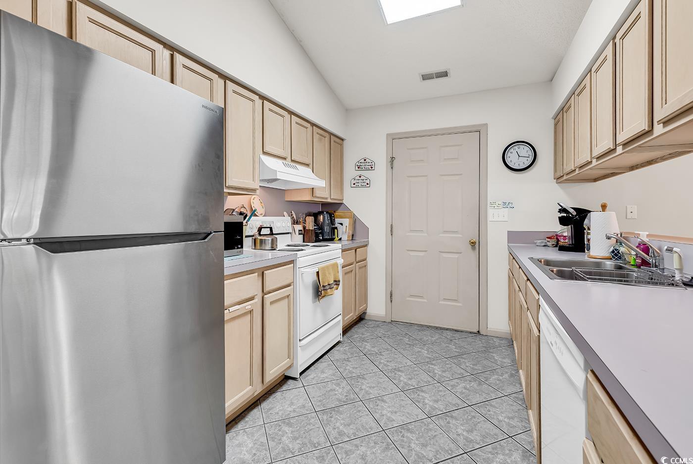 6621 W Sweetbriar Trail