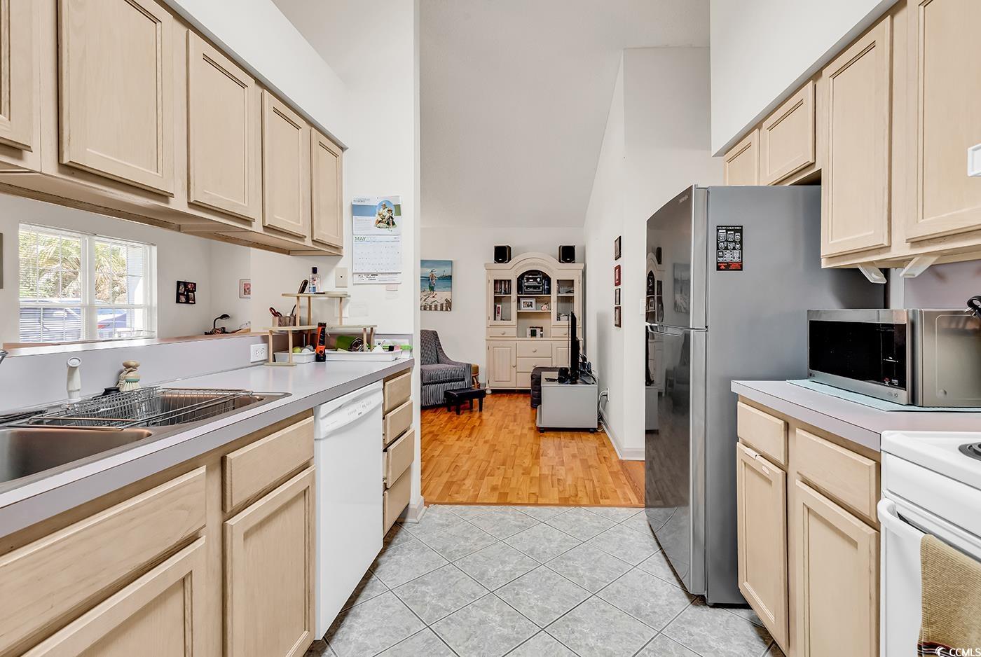 6621 W Sweetbriar Trail