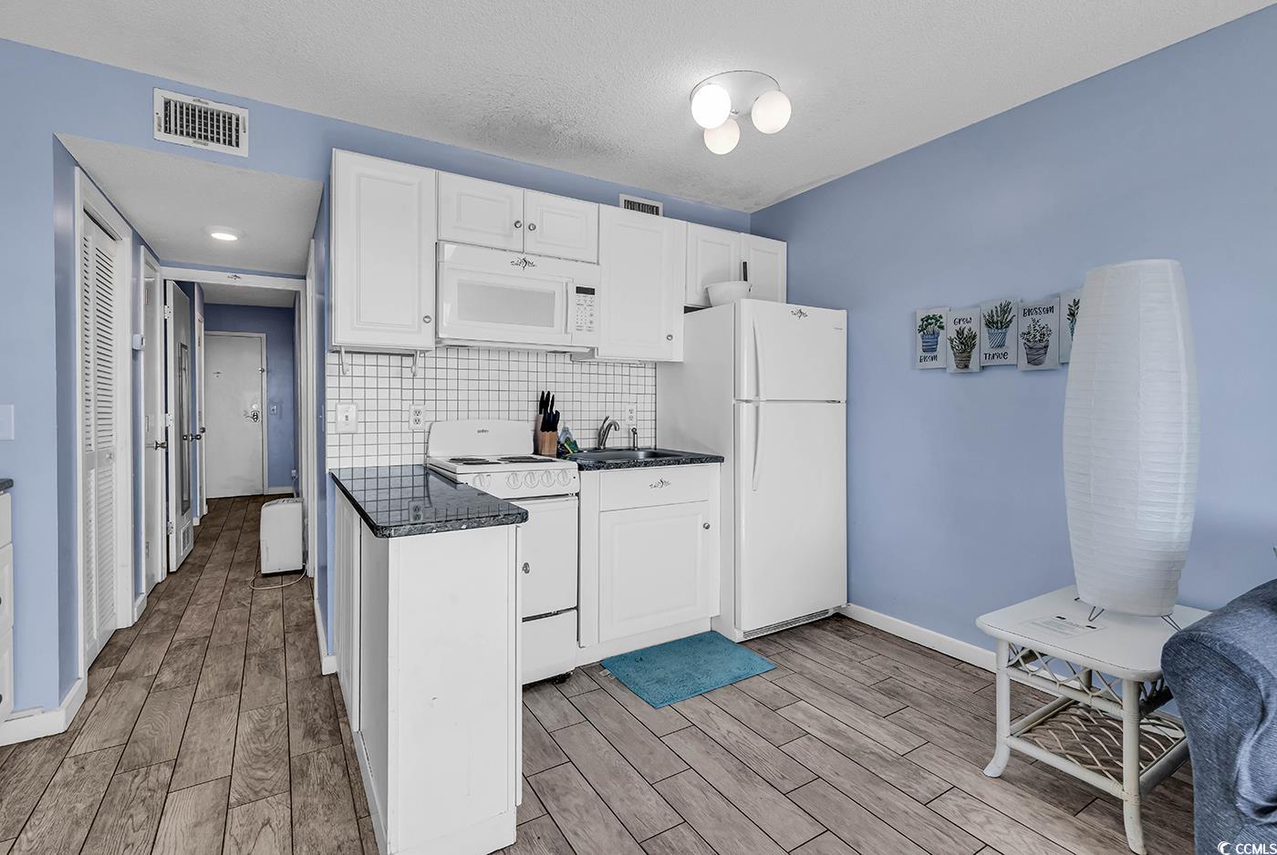 5905 South Kings Hwy. Unit: 432B