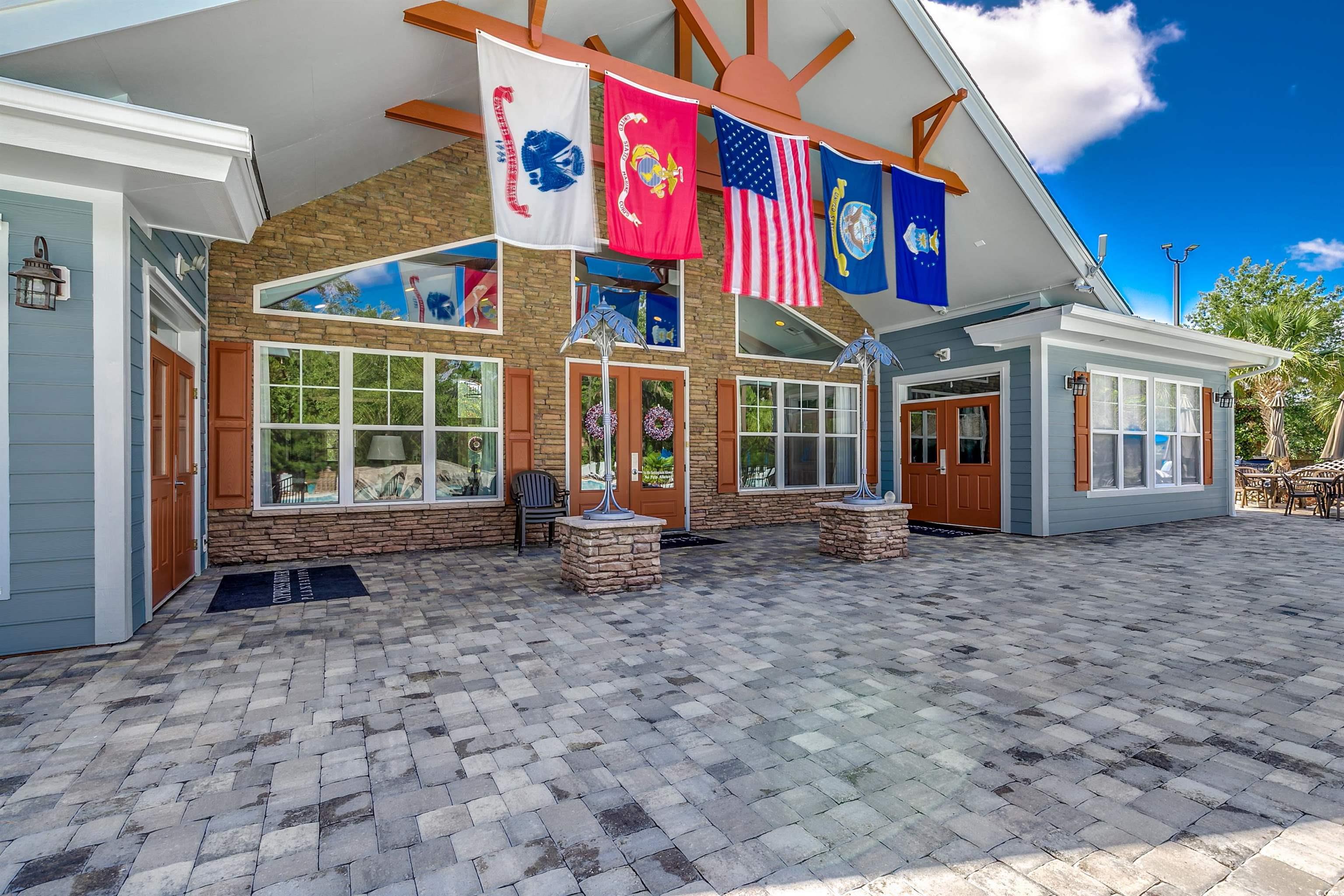 800 Jeter Ln.