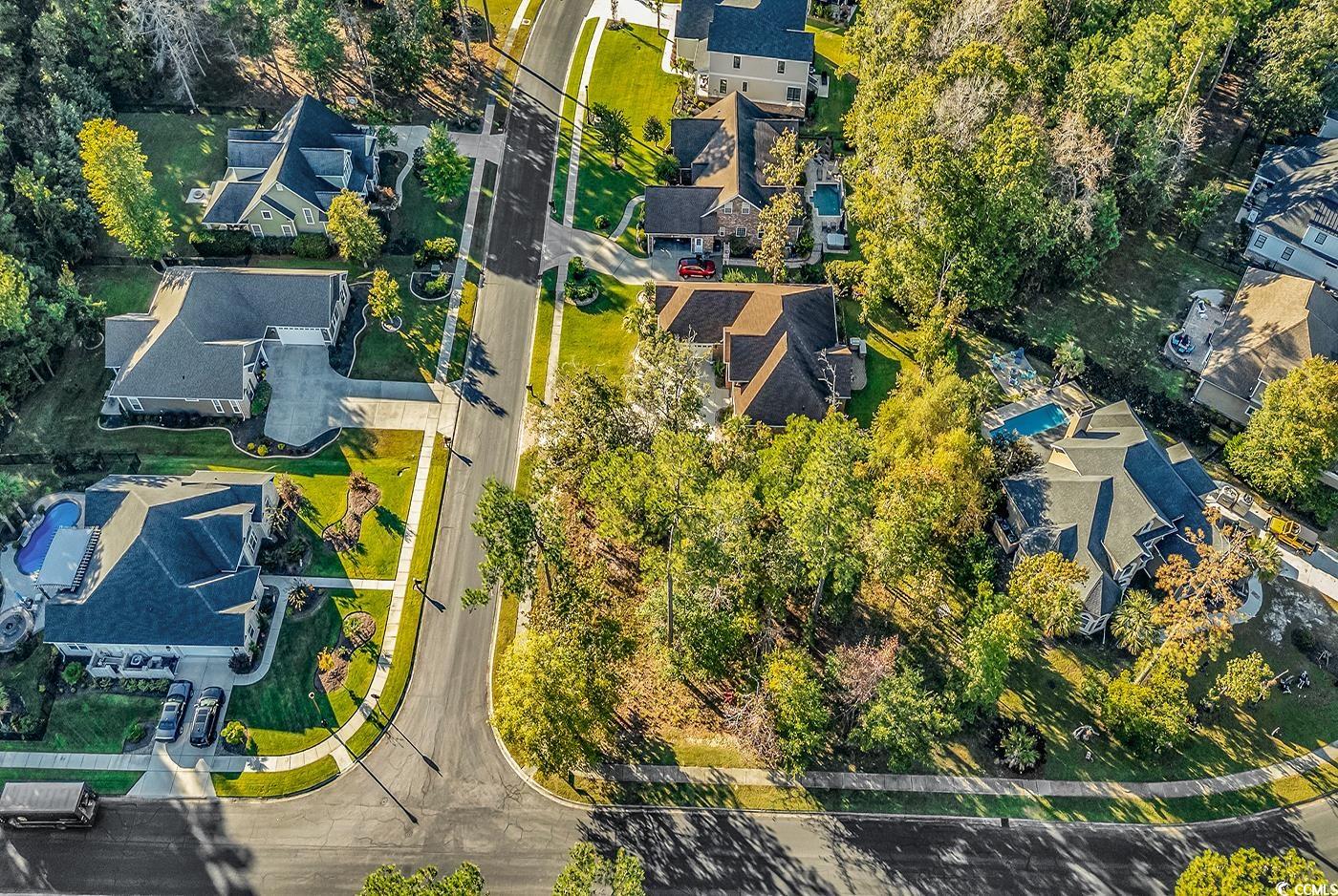 800 Jeter Ln.