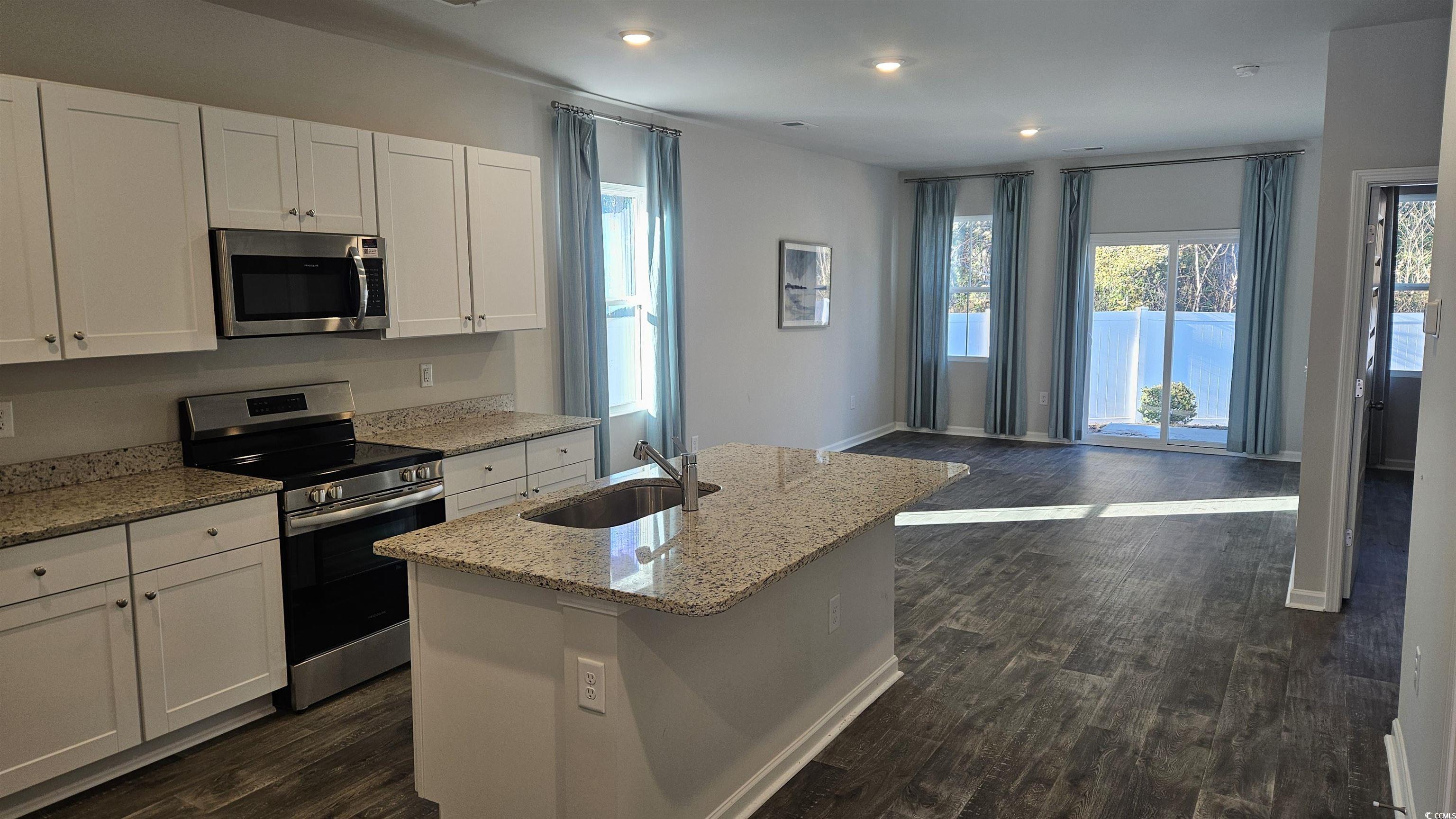 123 Hoffman Park Dr. Unit: 123